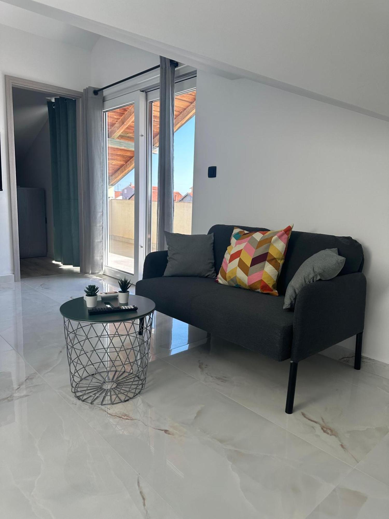 Apartment Roni Zadar Eksteriør billede